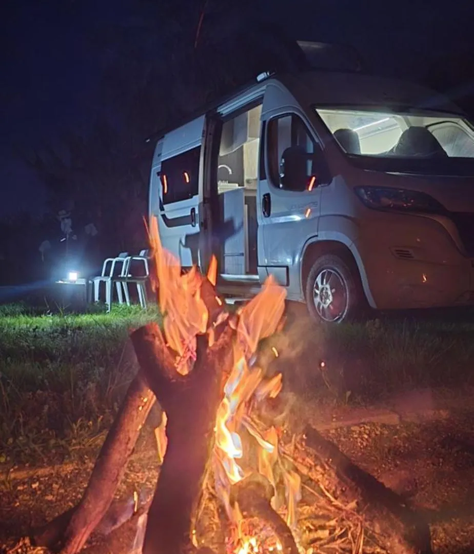 Albania Camper Rental Tirana 0*,  Albánia